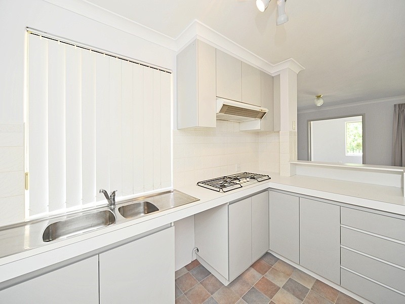 49/80 Mooro Drive, Mount Claremont WA 6010