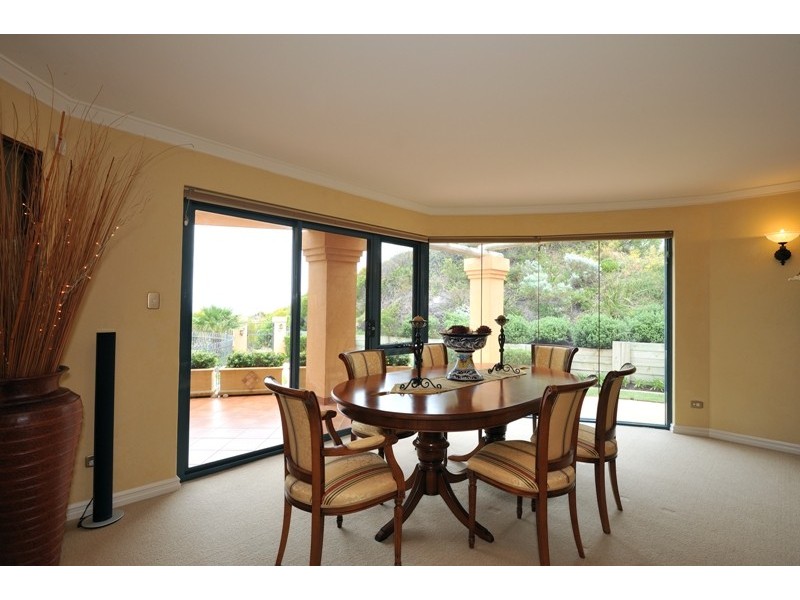 3 Muros Close, Warnbro WA 6169