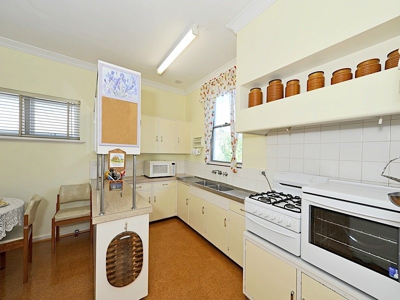 37 Boreham Street, Cottesloe WA 6011