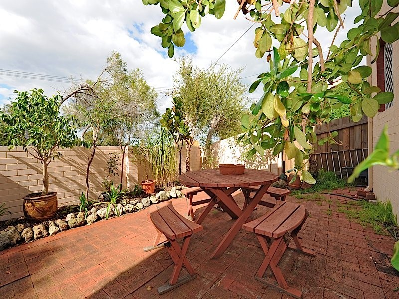 14b Reservoir Close, Mosman Park WA 6012