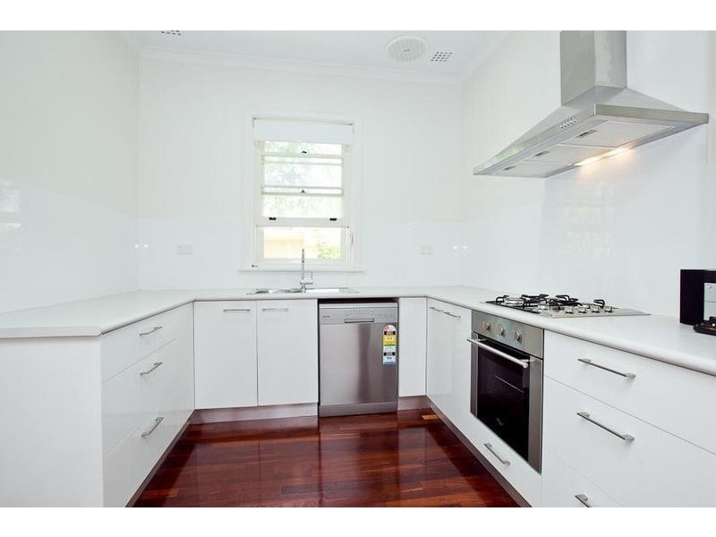 12 College Road, Claremont WA 6010