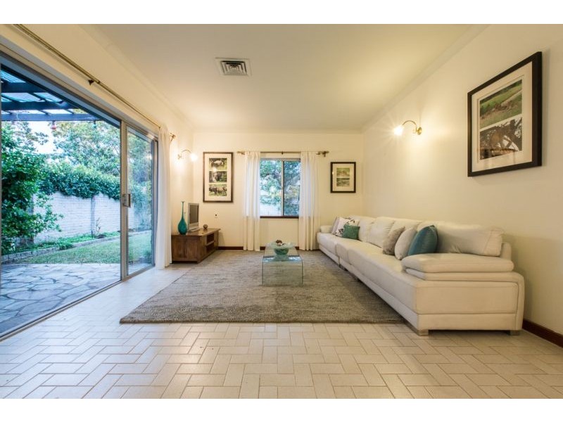 1 Dunbar Road, Claremont WA 6010