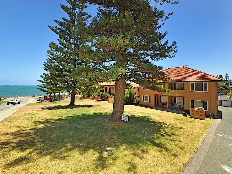 1/6 Salvado Street, Cottesloe WA 6011