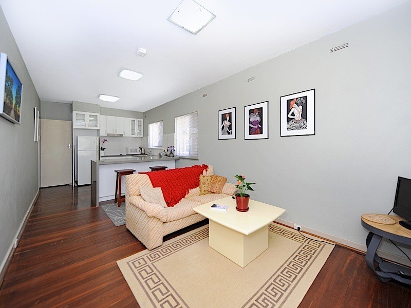 1/6 Salvado Street, Cottesloe WA 6011