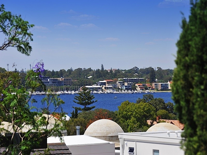 49 Johnston Street, Peppermint Grove WA 6011