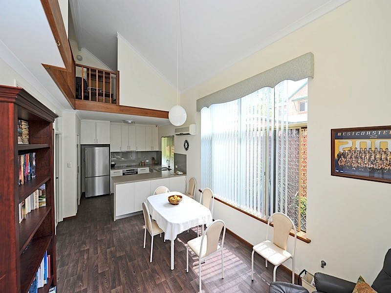 1/3 Rockton Road, Nedlands WA 6009