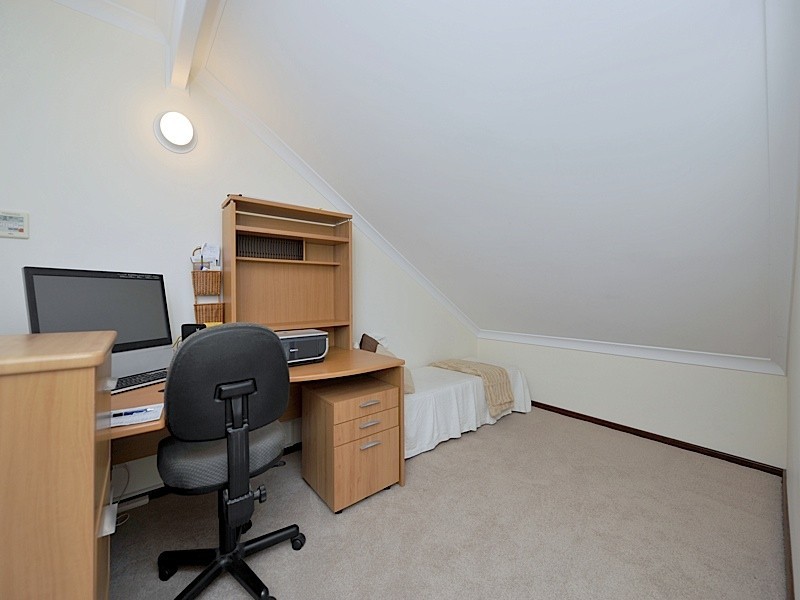 1/3 Rockton Road, Nedlands WA 6009