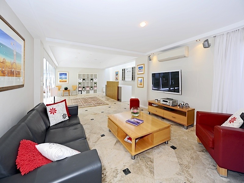 22 Chester Road, Claremont WA 6010