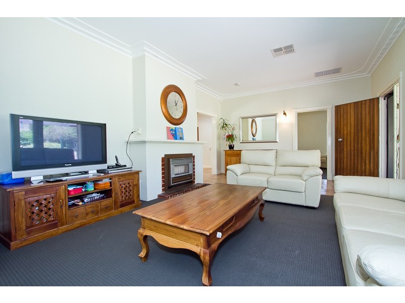 41 Beatrice Street, Dalkeith WA 6009