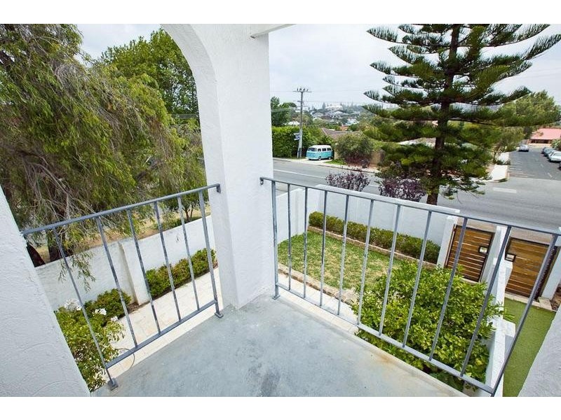 8/26 Wellington street, Mosman Park WA 6012