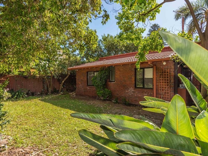 82 Bay view Terrace, Claremont WA 6010