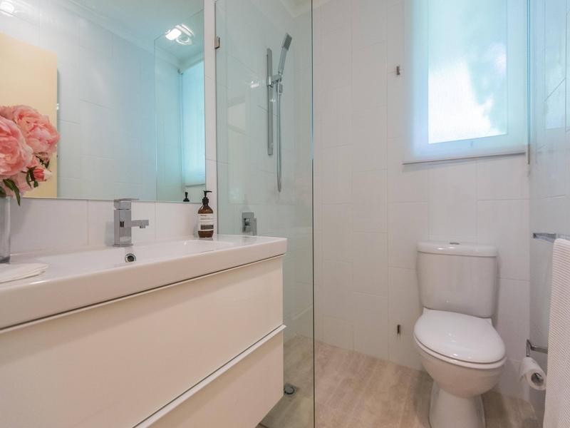 82 Bay view Terrace, Claremont WA 6010