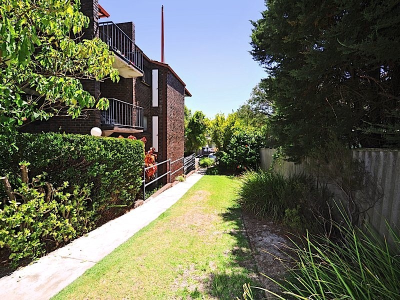 4/453 Stirling Highway, Cottesloe WA 6011