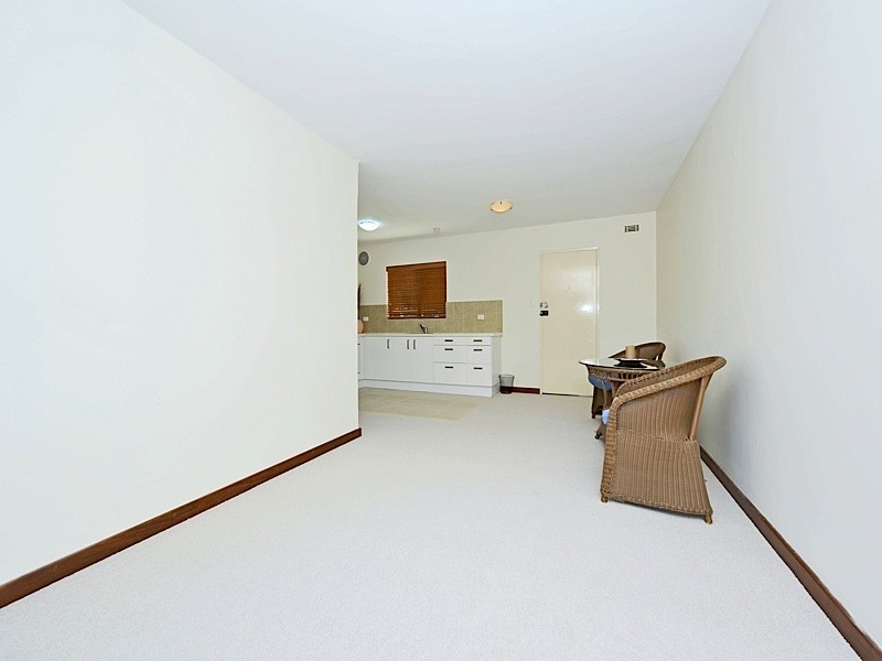 4/453 Stirling Highway, Cottesloe WA 6011