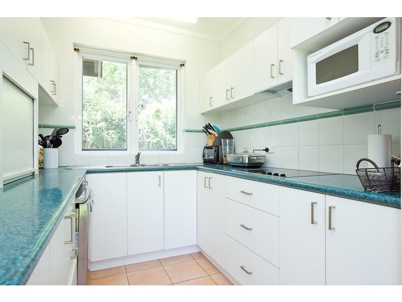 2/17 Airlie street, Claremont WA 6010