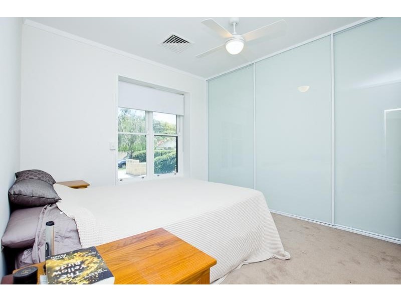 2/17 Airlie street, Claremont WA 6010