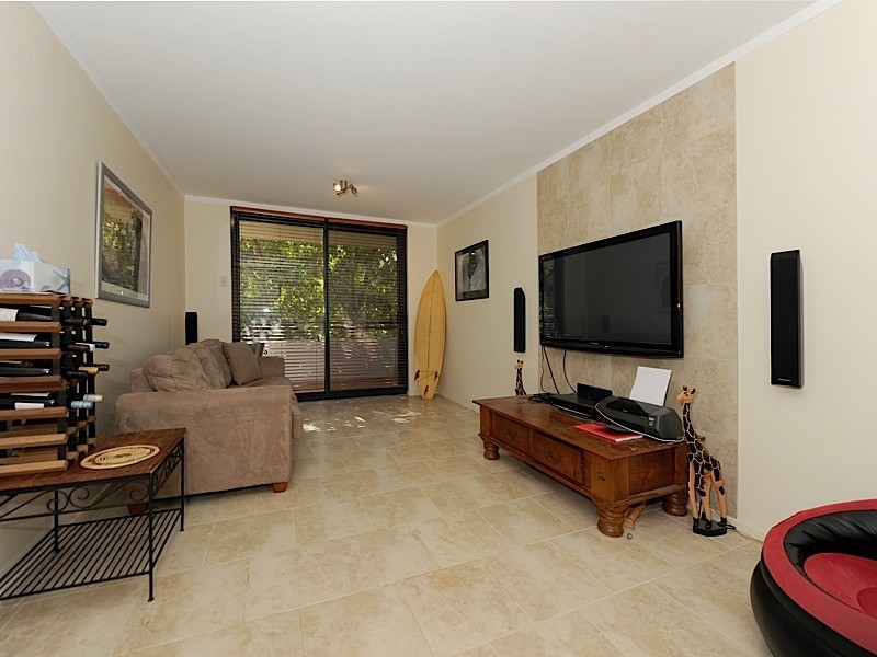 128/2 Murray Ave, Mosman Park WA 6012