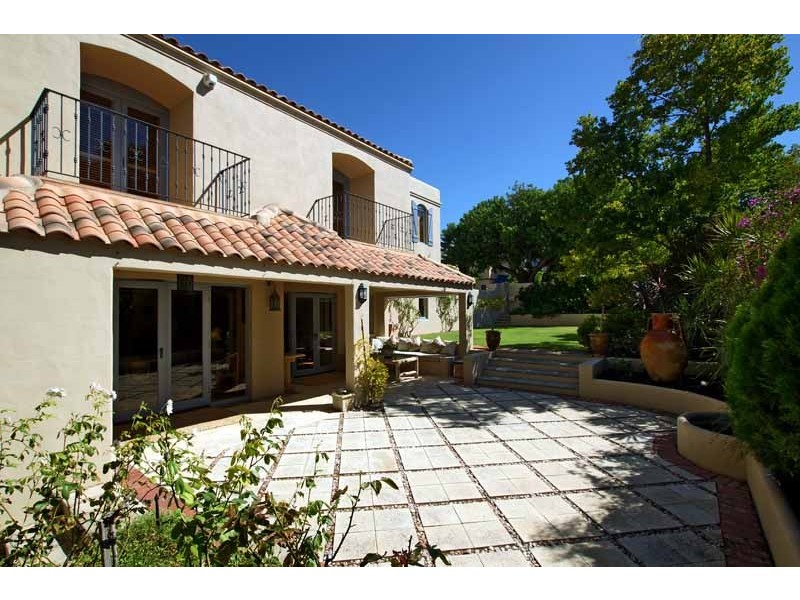 14 George Street, Cottesloe WA 6011