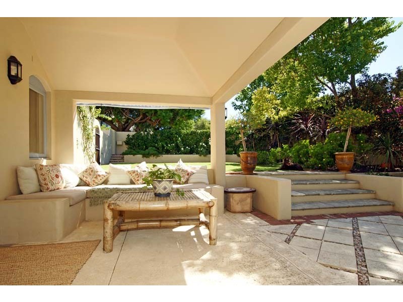 14 George Street, Cottesloe WA 6011