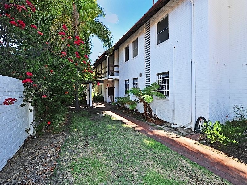 3/16 Caporn Street, Crawley WA 6009