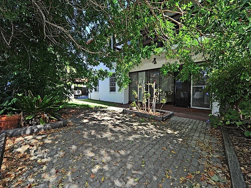 3/16 Caporn Street, Crawley WA 6009