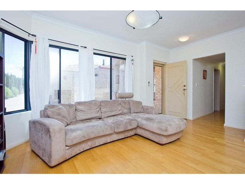 7C Marian Street, Innaloo WA 6018