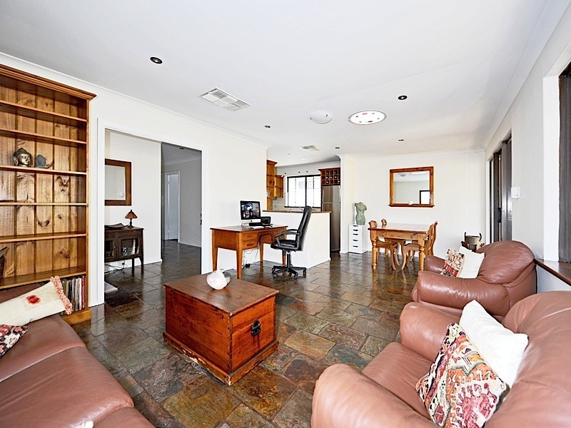 15 Albert Street, Mosman Park WA 6012