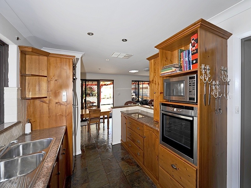 15 Albert Street, Mosman Park WA 6012