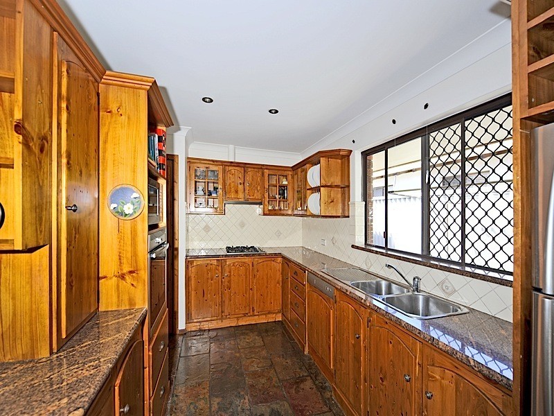 15 Albert Street, Mosman Park WA 6012