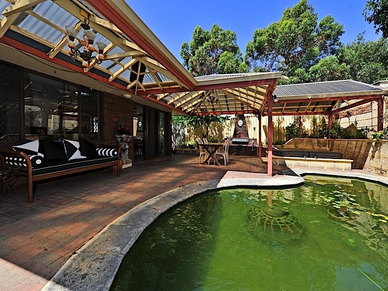 15 Albert Street, Mosman Park WA 6012