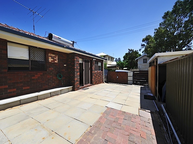 15 Albert Street, Mosman Park WA 6012