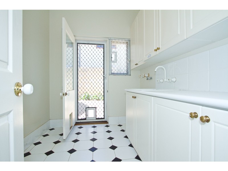 14 Portland Street, Nedlands WA 6009