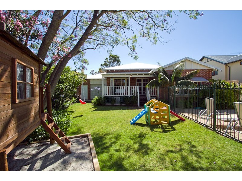 14 Portland Street, Nedlands WA 6009