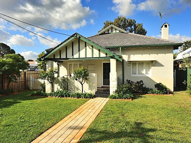 2 Robinson Street, Nedlands WA 6009