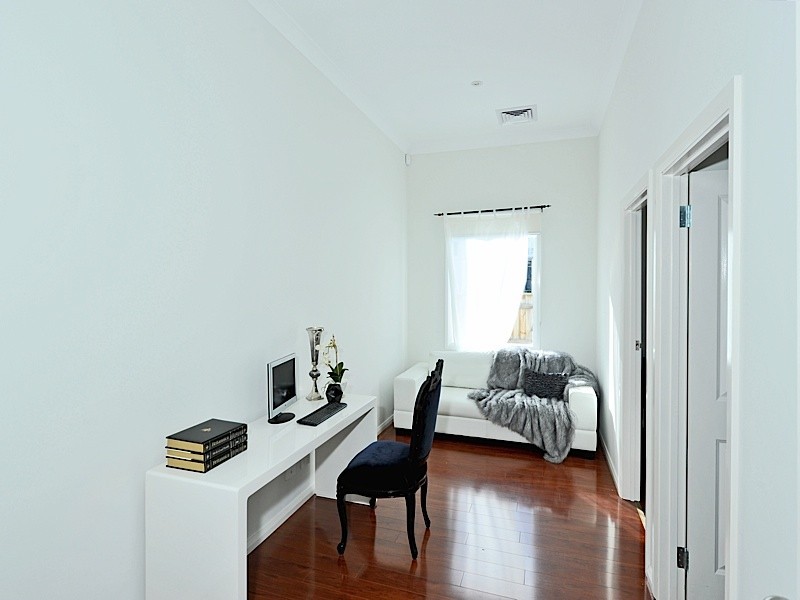 2 Robinson Street, Nedlands WA 6009