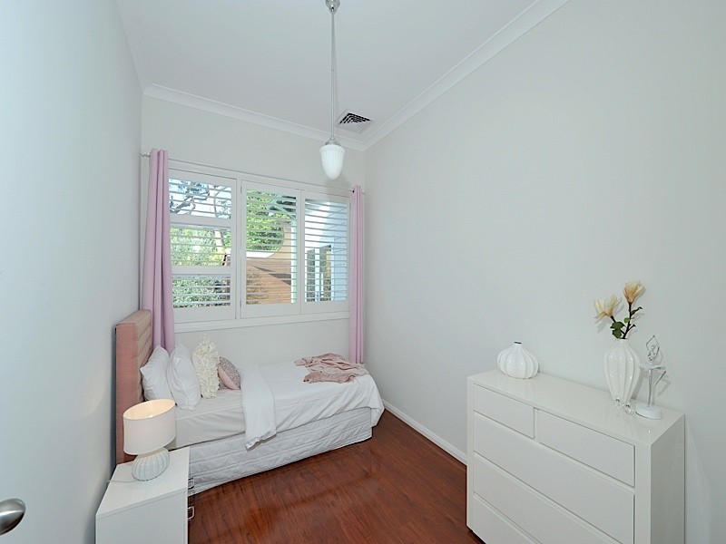 2 Robinson Street, Nedlands WA 6009