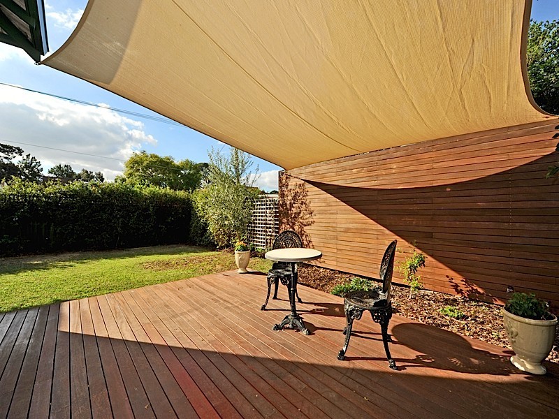 2 Robinson Street, Nedlands WA 6009