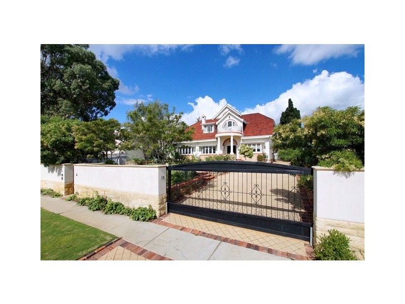 6 Irvine Street, Peppermint Grove WA 6011