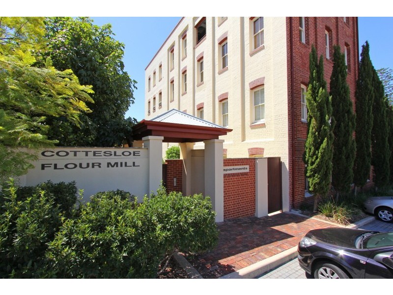 2/14 Athelstan Road, Cottesloe WA 6011