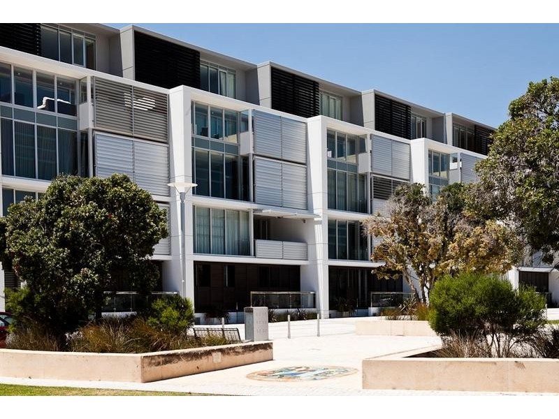 51/1 Freeman Loop, North Fremantle WA 6159