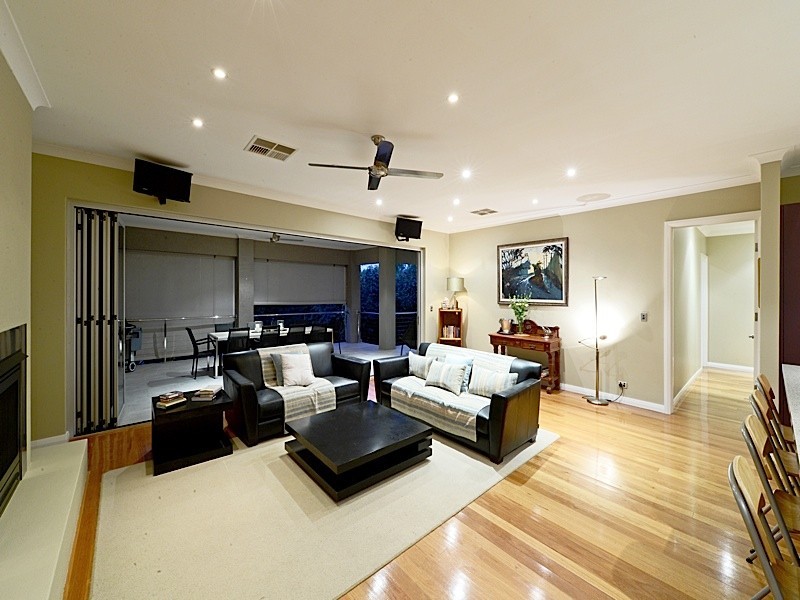 19 McClemans Road, Mount Claremont WA 6010