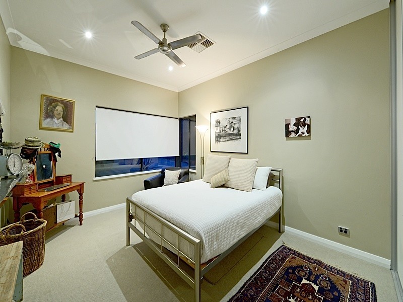 19 McClemans Road, Mount Claremont WA 6010