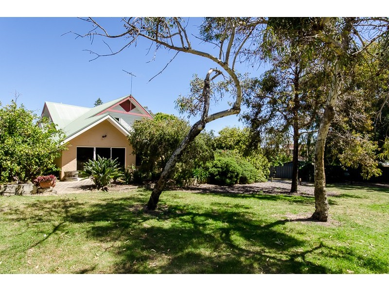 8 Euston Street, Wembley Downs WA 6019