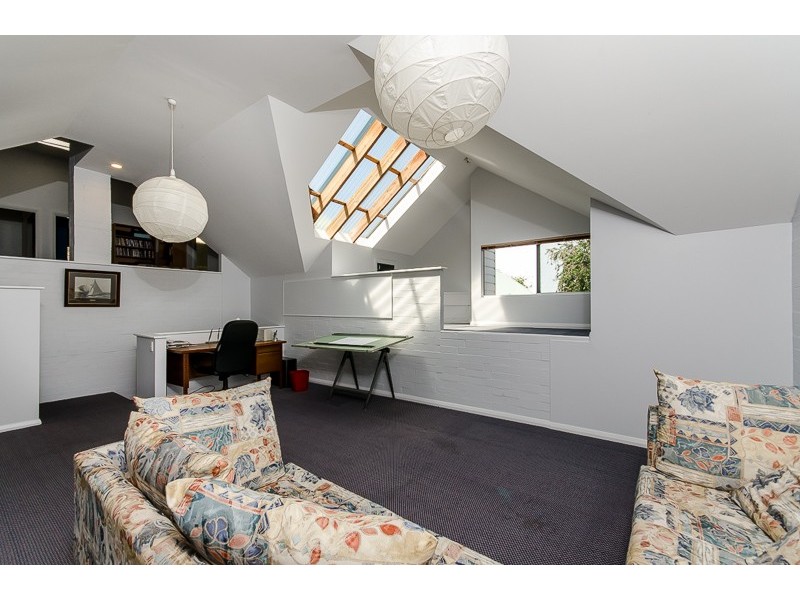 8 Euston Street, Wembley Downs WA 6019