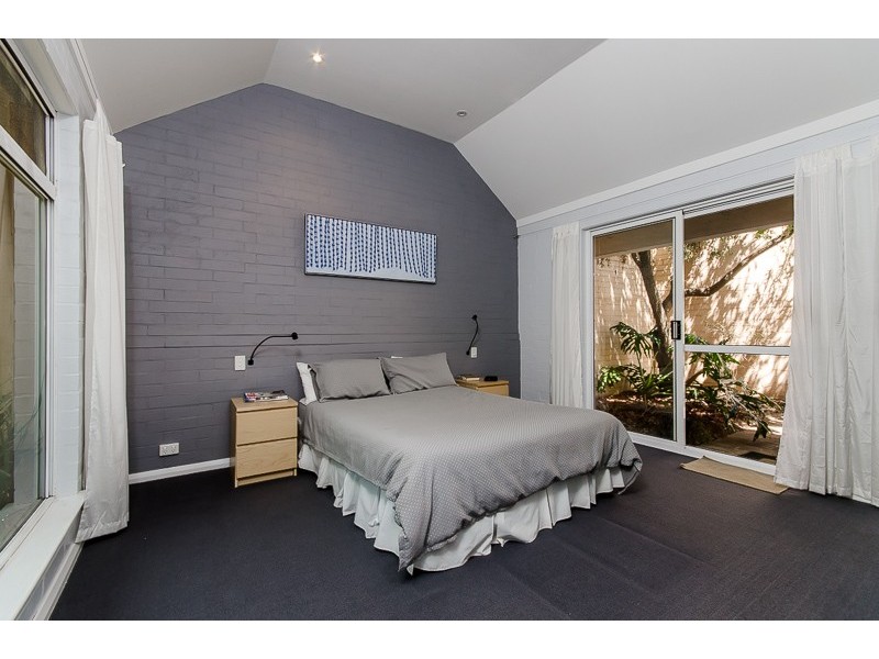 8 Euston Street, Wembley Downs WA 6019