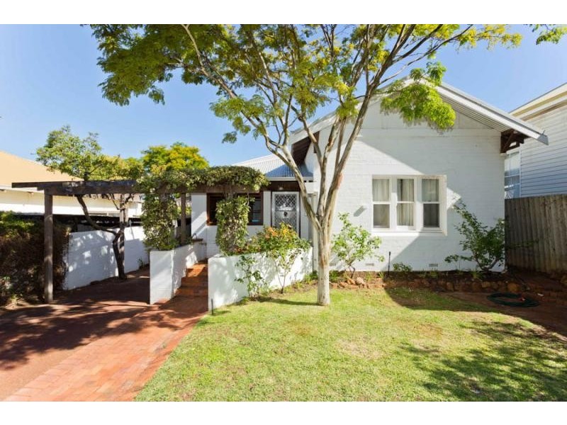 49 Pearse Street, Cottesloe WA 6011