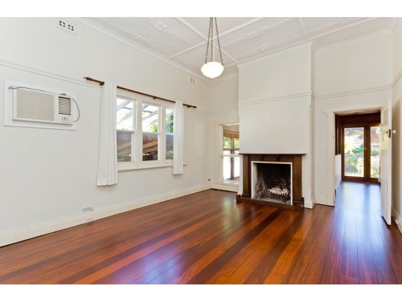 49 Pearse Street, Cottesloe WA 6011