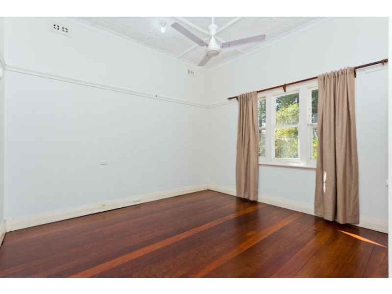 49 Pearse Street, Cottesloe WA 6011