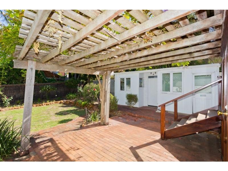 49 Pearse Street, Cottesloe WA 6011