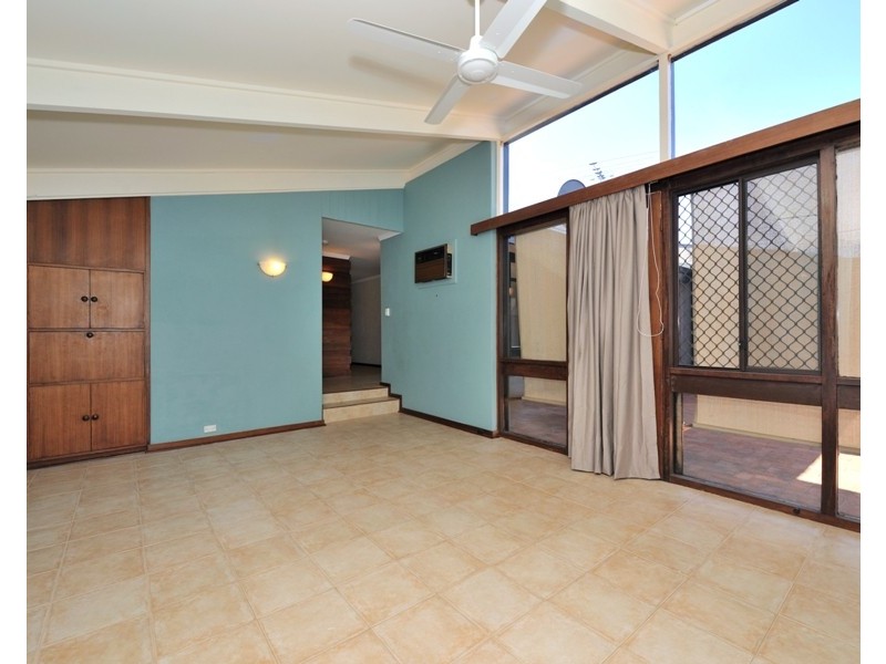 86 Glenelg Avenue, Wembley Downs WA 6019